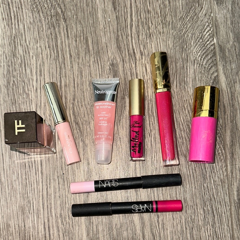 Pink Makeup Set - Picture 2 of 8